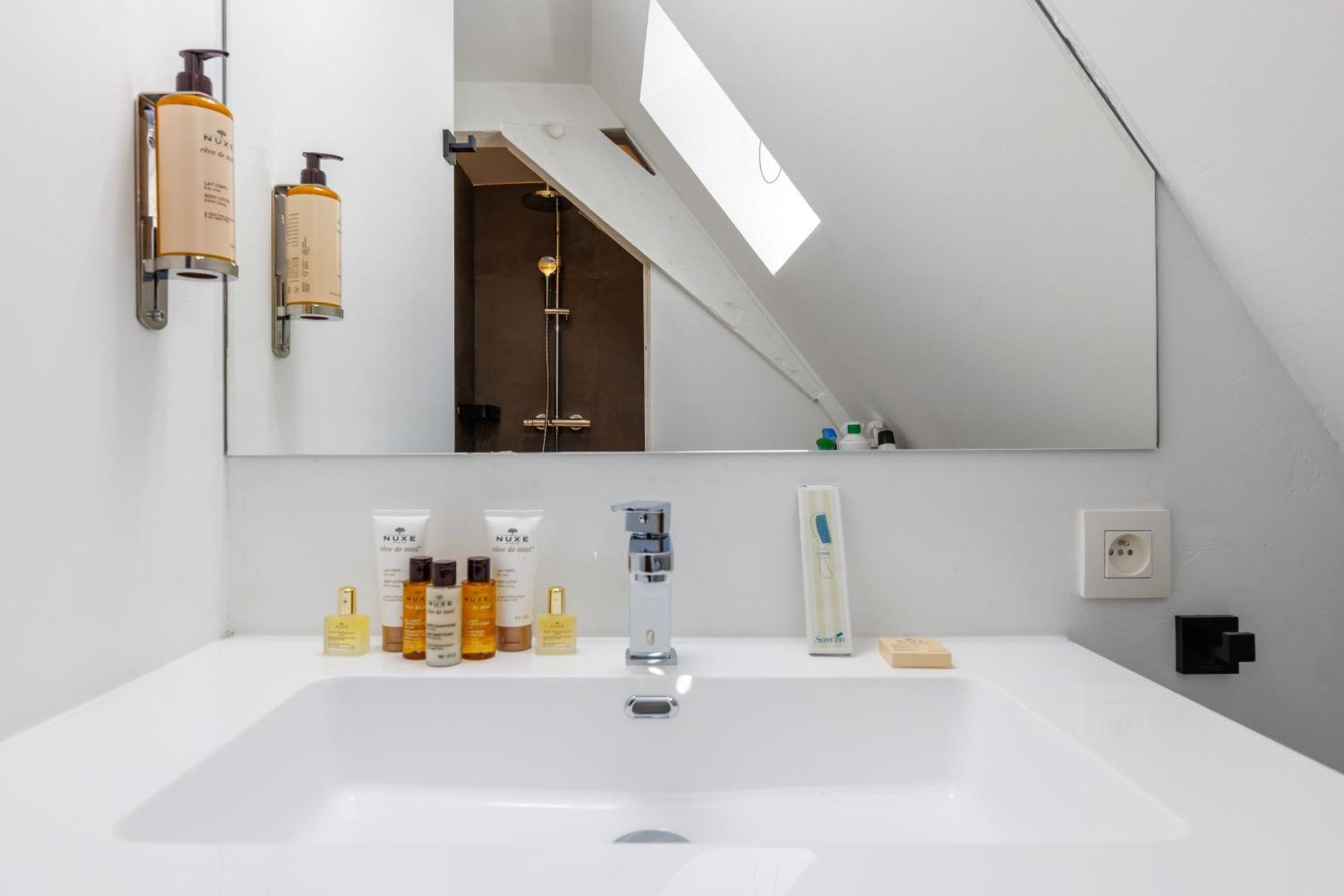 Apartmán Sweett - Rue Des Chartreux Brusel Exteriér fotografie